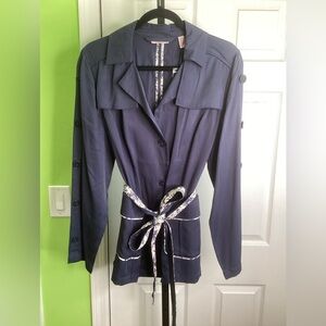 Laurie Felt Lightweight Short Trench Coat with Belt, size 10, NWT